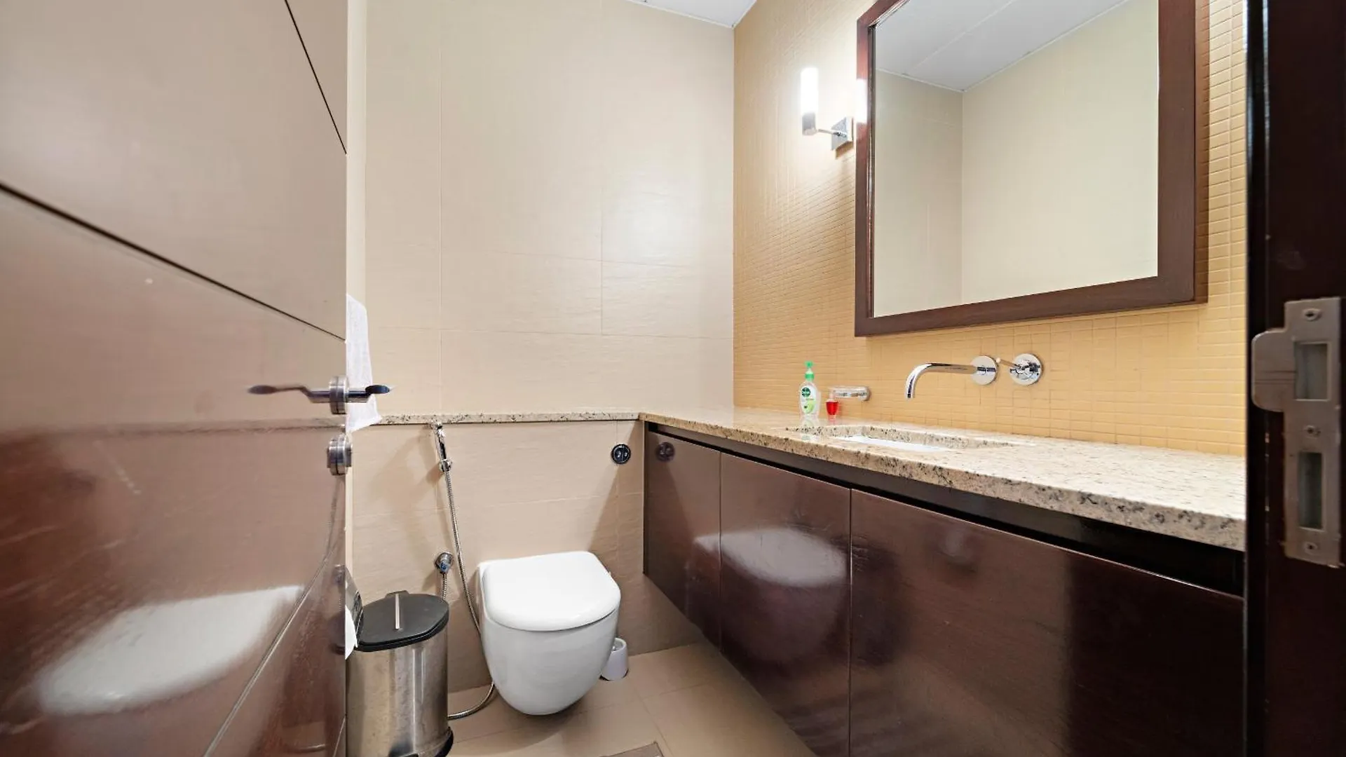 Vayk - Spacious 2Br With Beach Access & Private Gym On Palm Jumeirah Dubai 0*,  Emirati Arabi Uniti